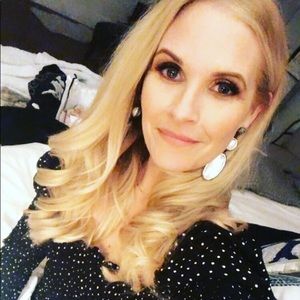 Meet your Posher, Sally